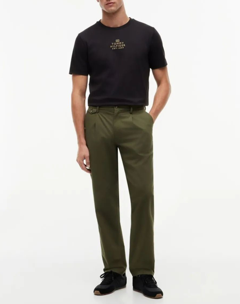 TOMMY HILFIGER BRAND LOVE GOLD INTERLOCK TEE