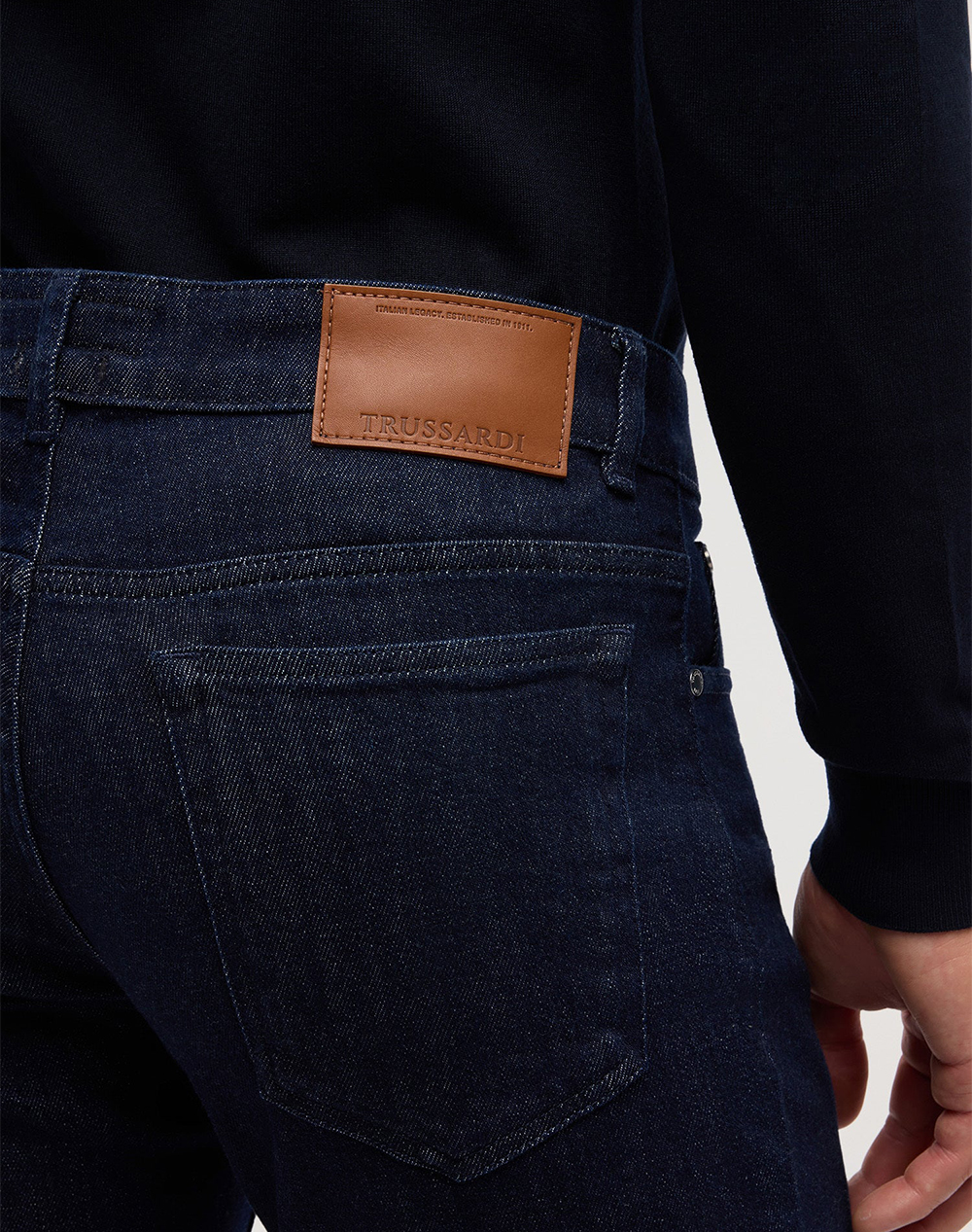 TRUSSARDI 5 POCKET 370 CLOSE - BLUE DENIM RINSE