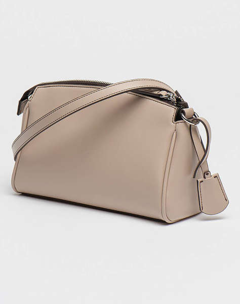 ARMANI EXCHANGE MESSENGER BAG (Размери: 22.5 x 8 x 14 см.)