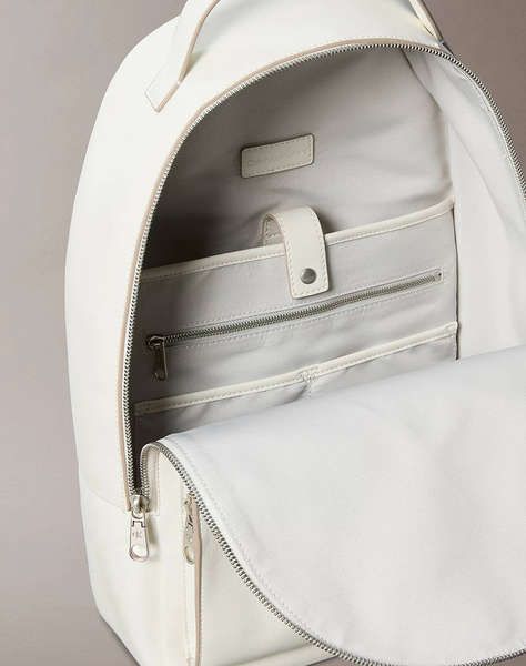 CALVIN KLEIN JEANS SCLPTD IMPRSSSN SLM (Размери: 26 x 39 x 11см.)