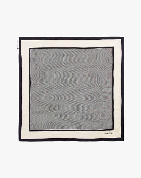 TOMMY HILFIGER TH ELEVATED FLAG SILK SQUARE