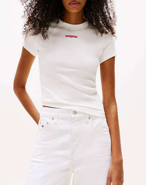 TOMMY JEANS TJW SLIM SCRIPT LABEL SS TEE EXT