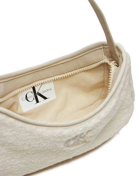 CALVIN KLEIN TEDDY SHOULDERBAG