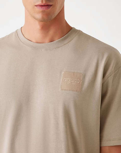 GUESS SS CN PATCH AT CHEST TEE МЪЖКА ТЕНИСКА