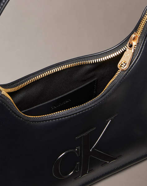 CALVIN KLEIN RAISED CK SMALL SHOULDER BAG (Размери: 25 x 18.5 x 6см.)