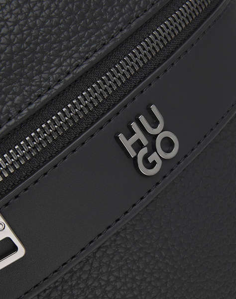 HUGO Quantic_NS Zip 10266594 01 (Размери: 15.5 x 21 x 5см.)