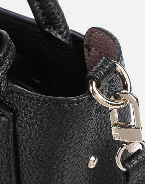 GUESS BRENTON SML GIRLFRIEND SATCHEL ДАМСКА ЧАНТА(Размери: 28 x 21 x 10см.)