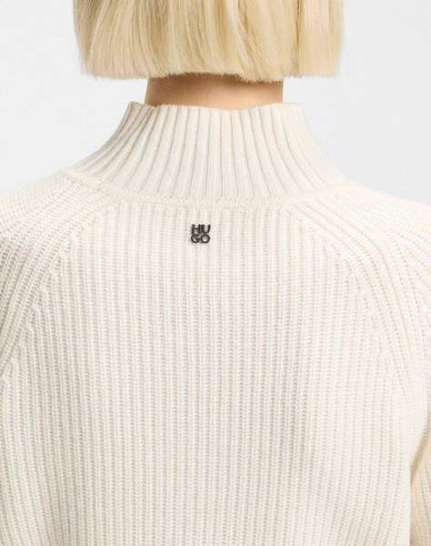 HUGO Sorellasio 10274096 01