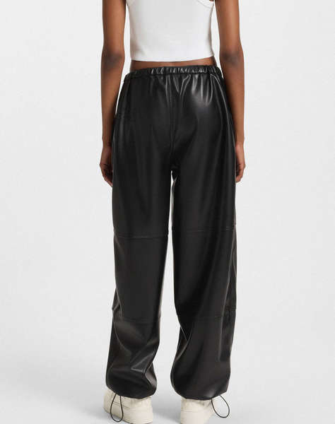 HUGO Huteni-1_B 10272598 01