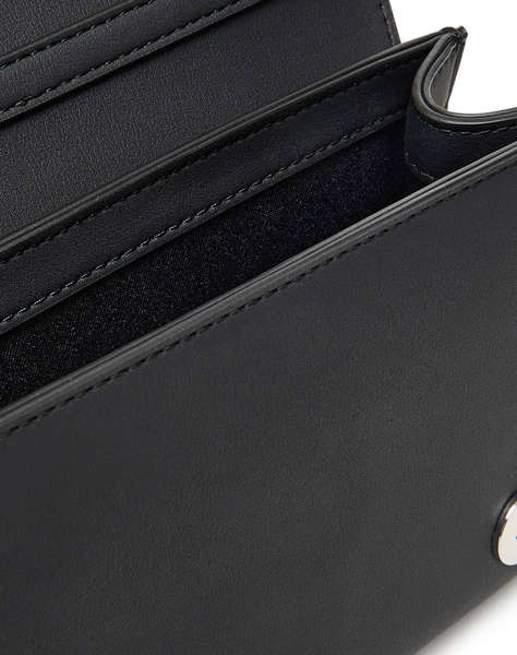 LOVE MOSCHINO ЧАНТА (Размери: 22 x 15 x 5см.)