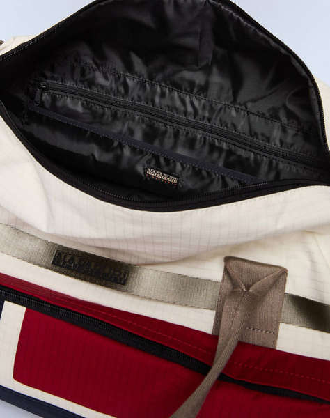 NAPAPIJRI H-NADIR DUF L (Размери: 60 x 30.5 x 30.5см.)