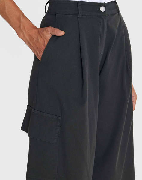 ALE ПАНТАЛОНИ