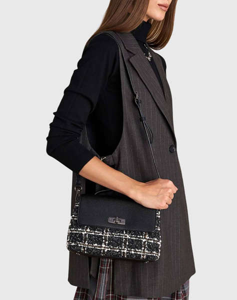 ATTRATTIVO ЧАНТА