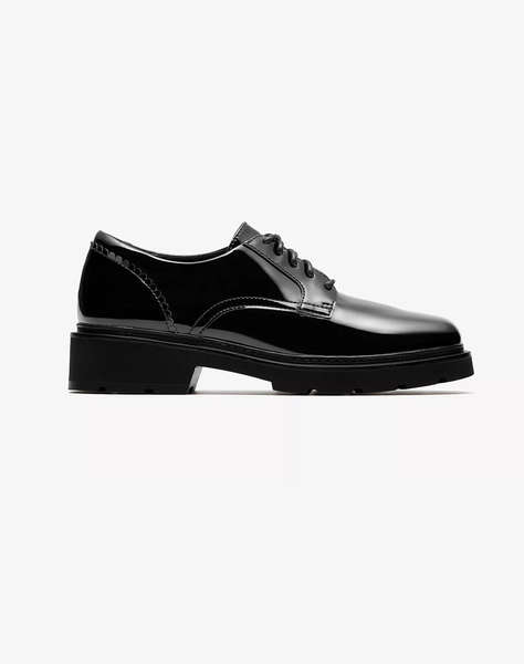 CLARKS Lauryl Lace