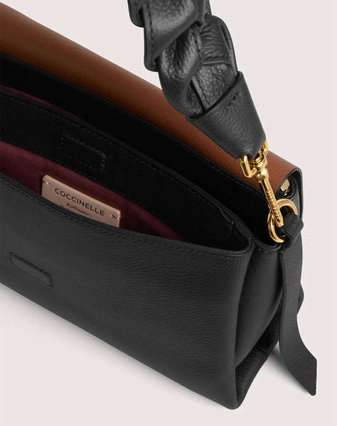 COCCINELLE ЧАНТА (Размери: 28 x 18 x 10см.)