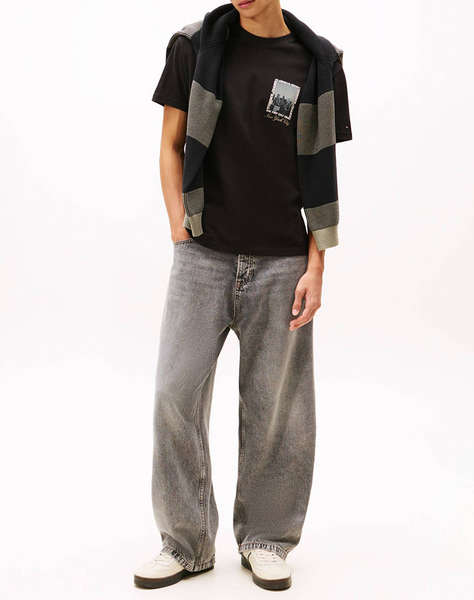 TOMMY JEANS TJM REG PHOTO TEE