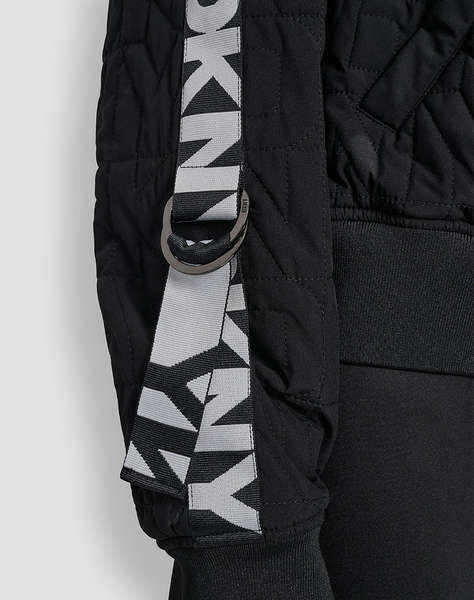 DKNY ЯКЕ