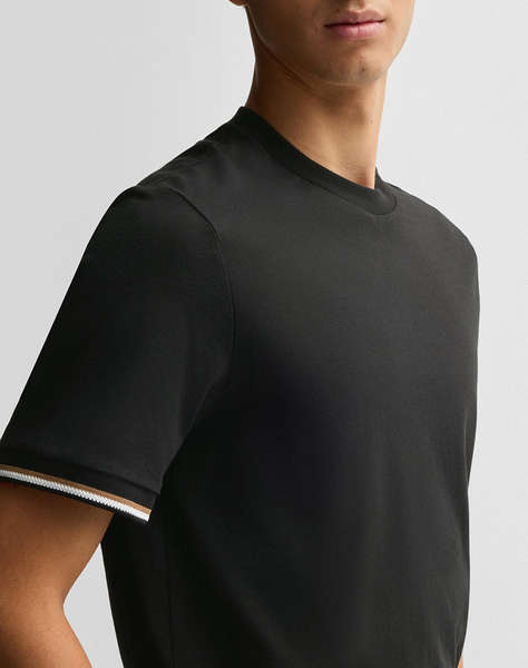 BOSS Thompson 04 10236129 01