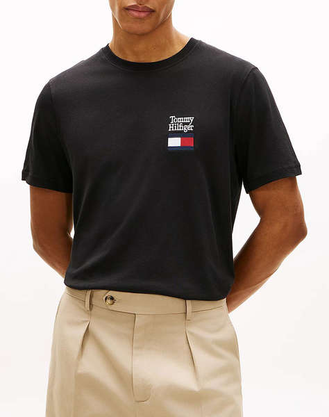 TOMMY HILFIGER BRAND LOVE TEXT STACK TEE