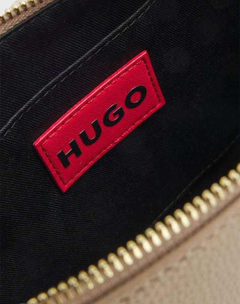 HUGO Orin_Crossbody 10277944 01