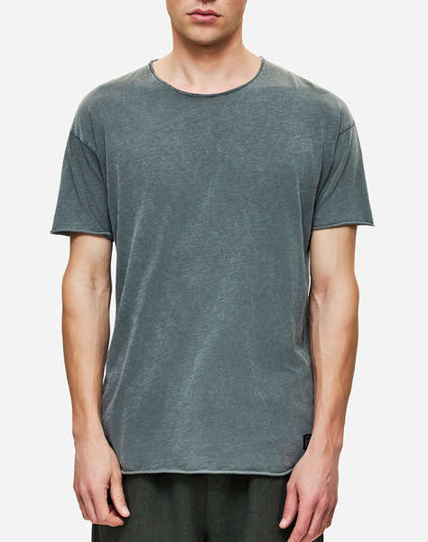 DIRTY LAUNDRY RELAXED SLEEVES T-SHIRT