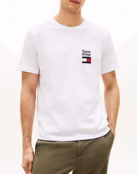 TOMMY HILFIGER BRAND LOVE TEXT STACK TEE