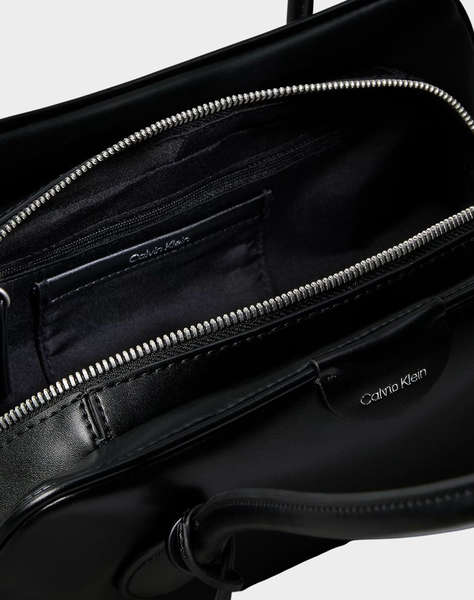 CALVIN KLEIN JEANS MULTI COMPARTMENT SHOULDER BAG