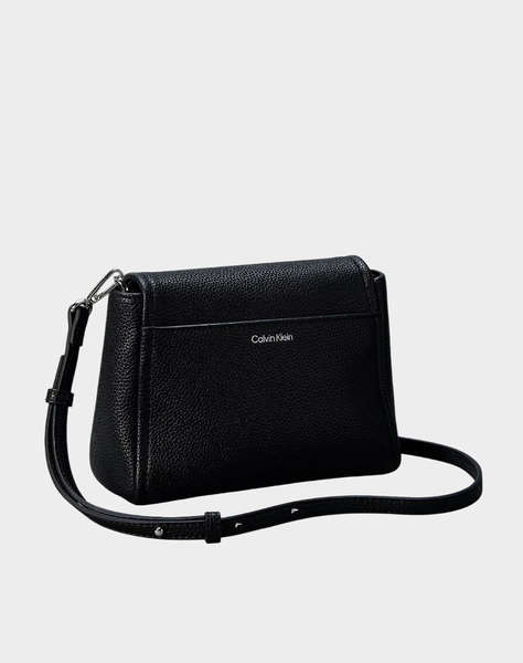 CALVIN KLEIN JEANS EMBLEM HW PEBBLE CROSSBODY 20