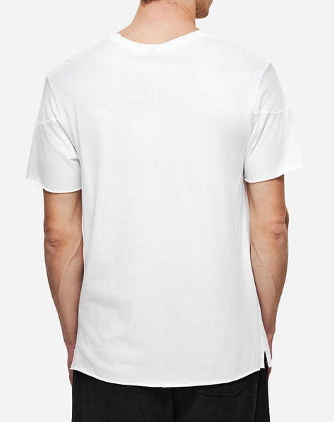 DIRTY LAUNDRY OPEN STITCHES T-SHIRT