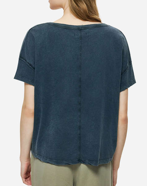 DIRTY LAUNDRY OVERSIZED V-NECK T-SHIRT