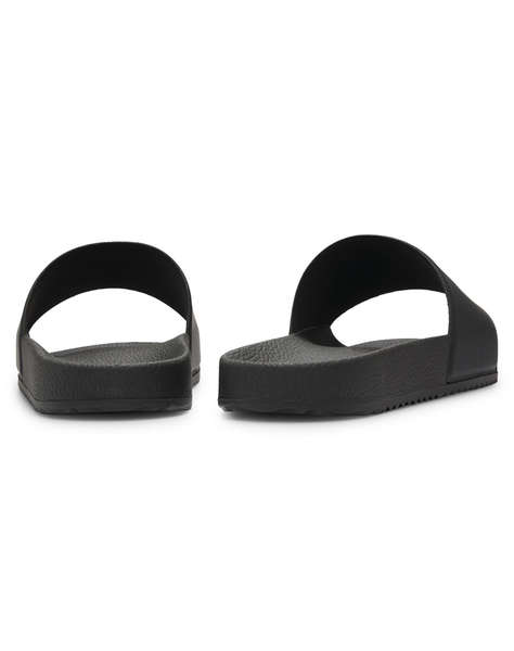 HUGO Timein_slid_sylg 10280037 01