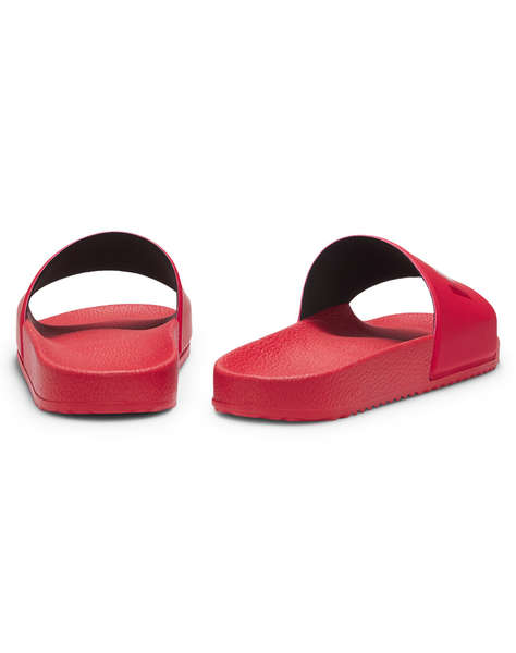 HUGO Timein_slid_sylg 10280037 01