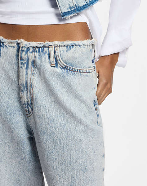 HUGO Leni_7_B 10278460 01