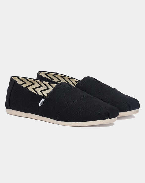 TOMS BLK HRTG CNVS MN ALPR ESP