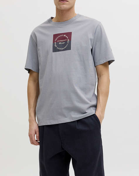 JACK&JONES JORCATSKILLS SQUARE BRANDING TEE SSCN LN