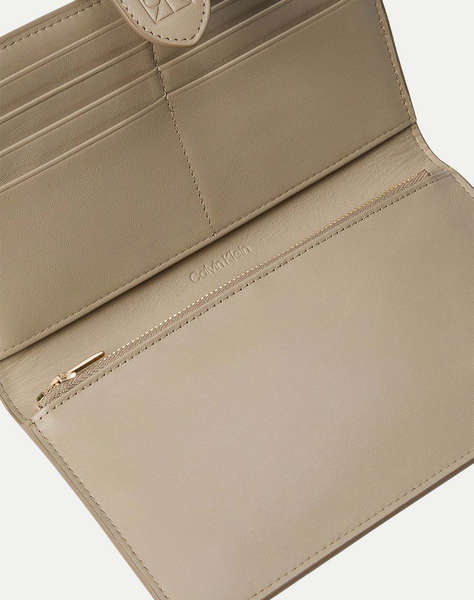 CALVIN KLEIN SNAP PASSPORT LONGFOLD WALLET