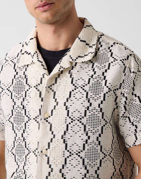 GUESS CARTER GEO CROCHET RESORT SS S MEN''S SHIRT
