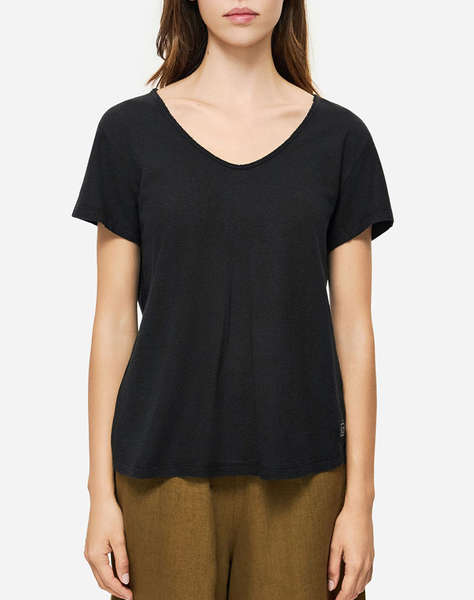 DIRTY LAUNDRY V-NECK LINEN BLEND T-SHIRT