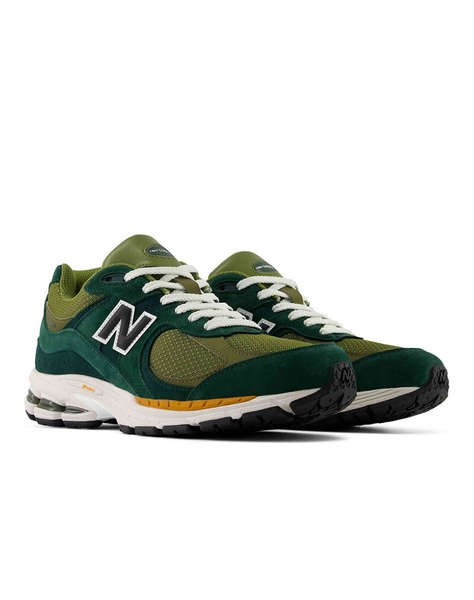 NEW BALANCE 2002R - ОБУВКИ CLASSICS