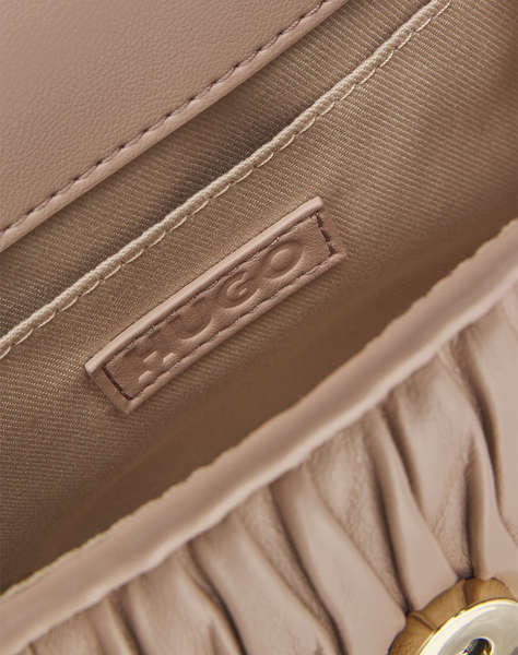 HUGO Clioh M_Top Handle 10281564 01