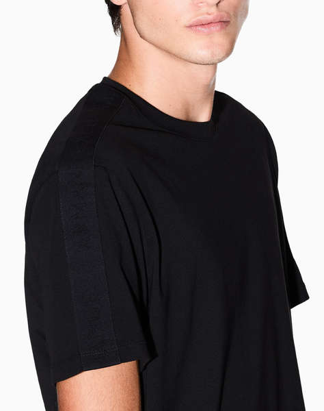 ARMANI EXCHANGE T-SHIRT