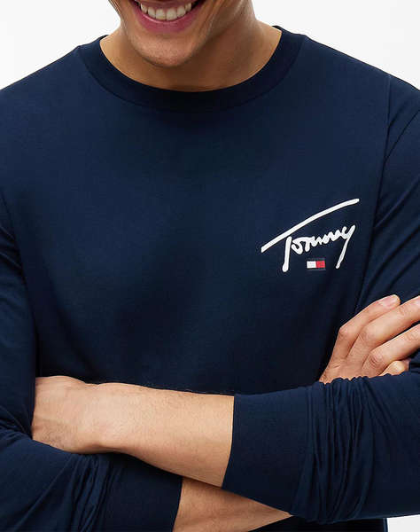 TOMMY JEANS TJM SLIM SIGNATURE CHEST TEE LS