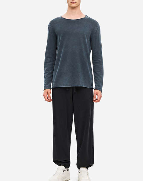 DIRTY LAUNDRY Raw Edges Longsleeve