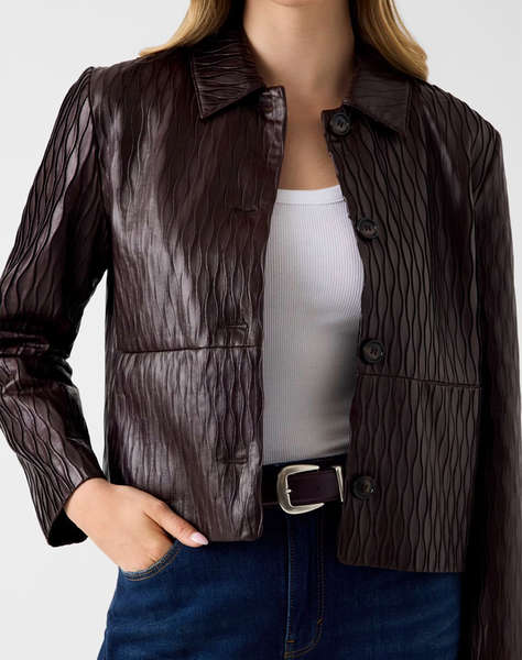 GUESS LS WALKER WAVE PLEATED PU JKT ДАМСКО ЯКЕ