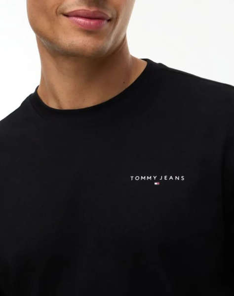 TOMMY JEANS TJM SLIM LINEAR CHEST TEE EXT