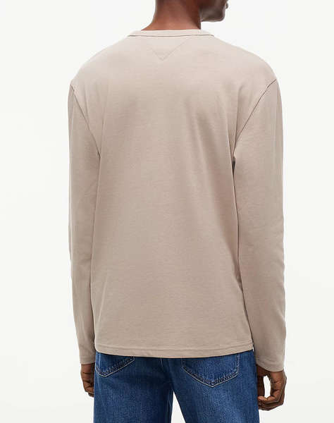 TOMMY JEANS TJM REG BADGE TEE LS
