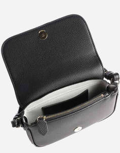 EMPORIO ARMANI WALLET ON CHAIN (Размери: В 13 x Д 21 x Ш 4 см.)