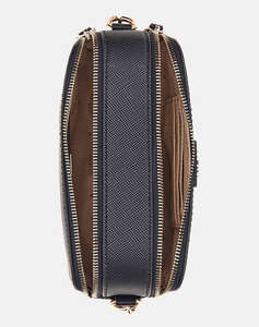 GUESS NOELLE CROSSBODY CAMERA ДАМСКА ЧАНТА (Размери: 20.5 x 14 x 7.5 см.)