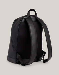 TOMMY HILFIGER TH PIQUE BACKPACK (Размери: 45 x 30 x 15 см.)