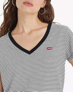 LEVIS PERFECT VNECK ANNALISE